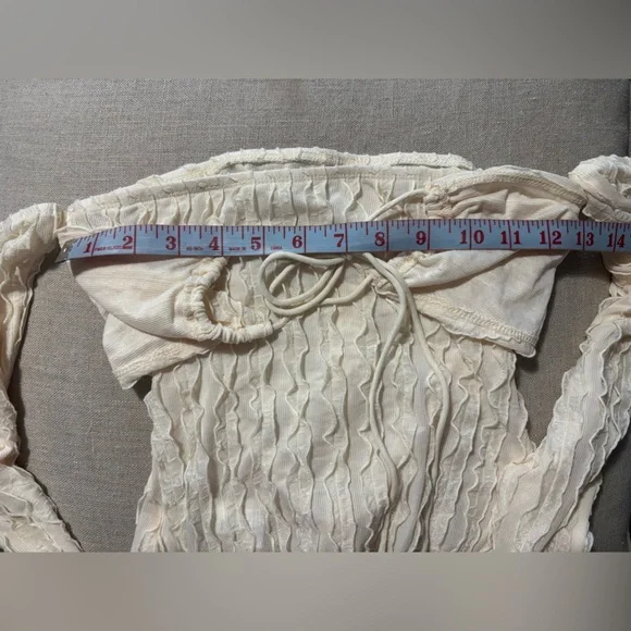 Versatile Crop Top - Picture 6 of 7